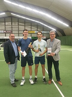 Die Elite des Deutschen Nachwuchses schlägt wieder im Sportpark Simmern auf